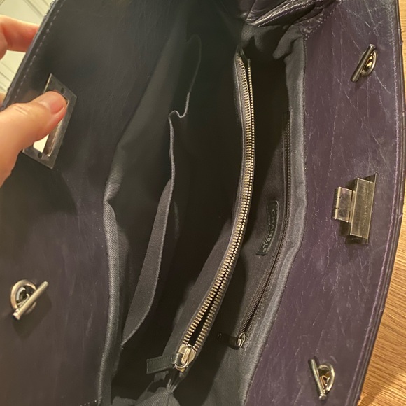 CHANEL 2.55 Reissue Aged Calfskin Black Tote Bag - Picture 5 of 12